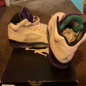 Air Jordan grapes kids size 4 kids